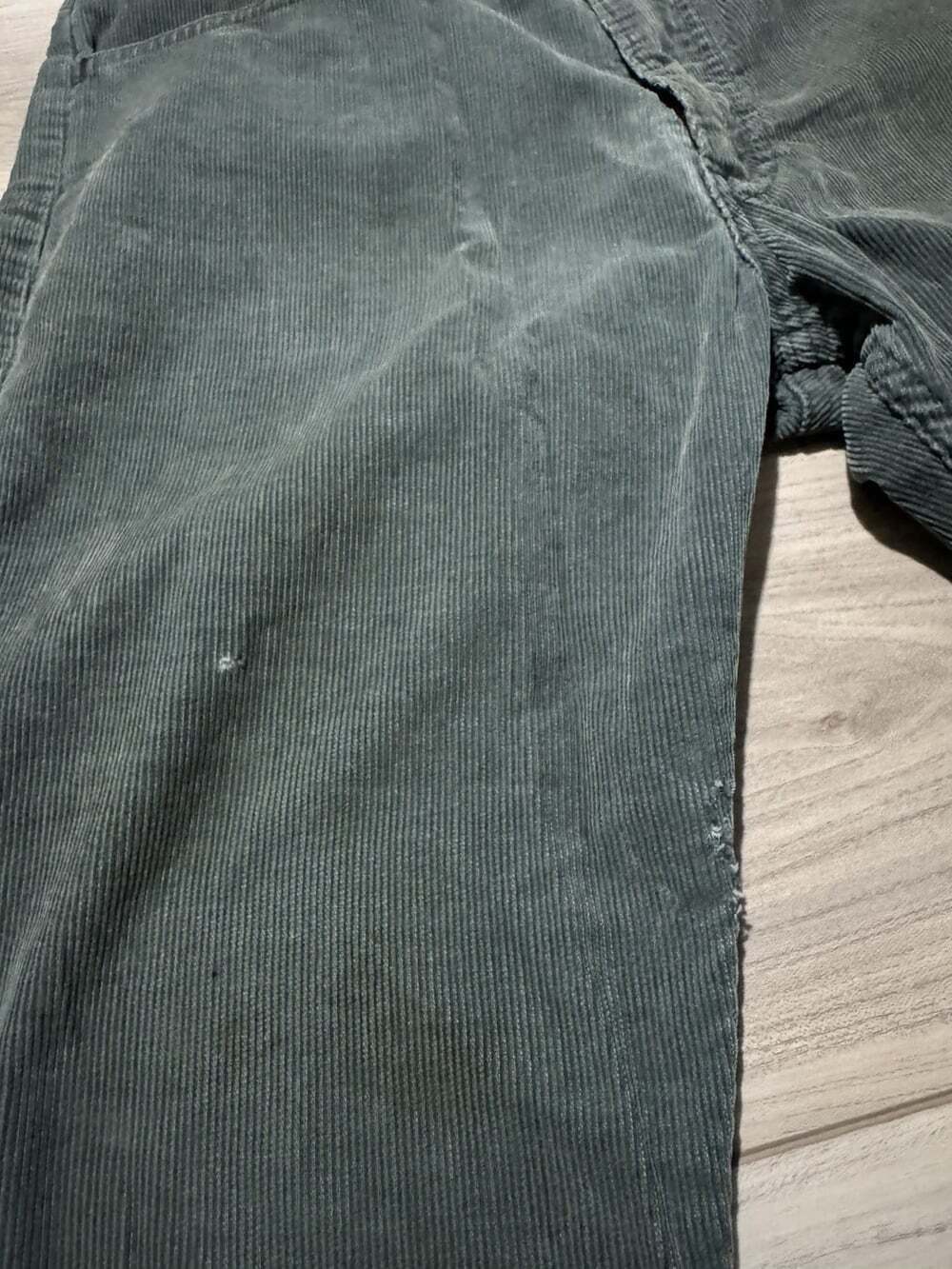 Vintage 1983 Levi's 519 Corduroy Pants Sage Green Talon Zip White Tab 34x30 - Picture 4 of 16